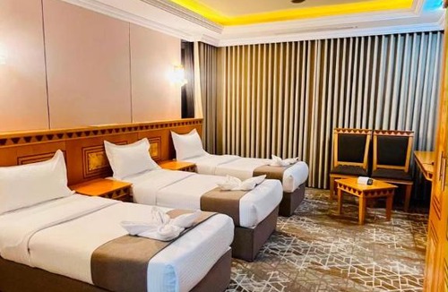 Al Aziziyah Hotel | فندق راهااااااف مكه للشقق الفندقيه المخدومه