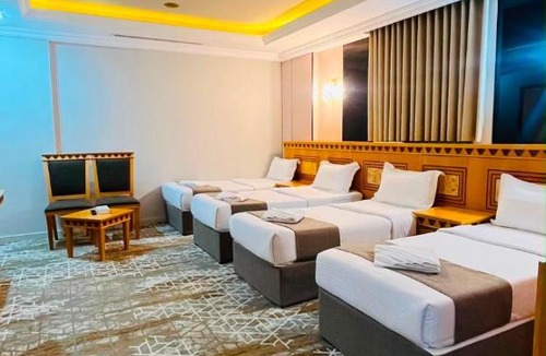 Al Aziziyah Hotel | فندق راهااااااف مكه للشقق الفندقيه المخدومه