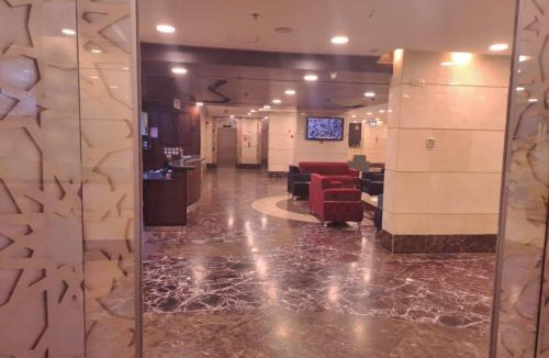 Al Aziziyah Hotel | فندق روائح المسك٣