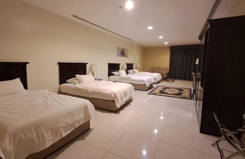 Riyad Al Khabra Hotel | فندق مفازا القصيم