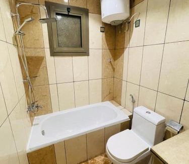 Sarat Abidah Hotel | فندق وريف الشرق