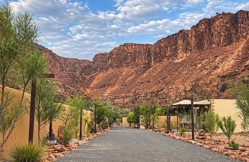 AlUla Villa | فيلا بمزرعة
