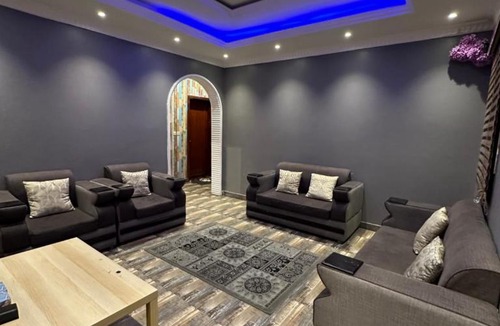 Baljurashi Apartment | قـصـر بلجرشي للشـقق المخـدومة