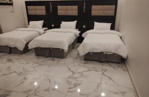 Al Kura Hotel | كازا رست للوحدات السكنية