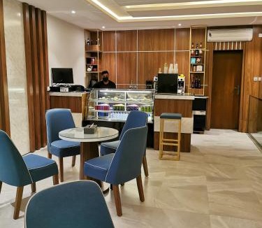 Khamis Mushait Hotel | كيان الاسكان للأجنحة الفندقية
