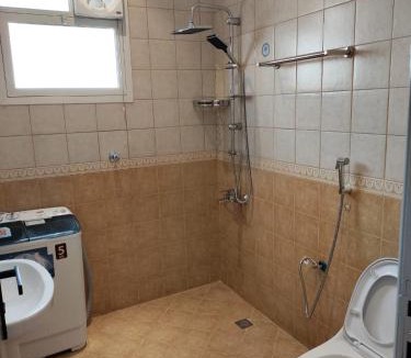 Al Olaya District Apartment | لور للشقق المخدومة