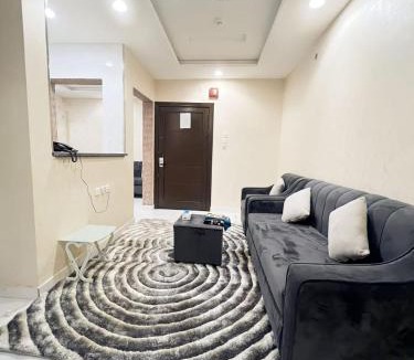 Jeddah Hotel | ليلة عمر للوحدات السكنية المخدومة