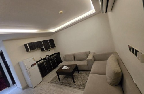 King Abdul Aziz Road Apartment | مؤسسة ميرا سويت للشقق المخدومة
