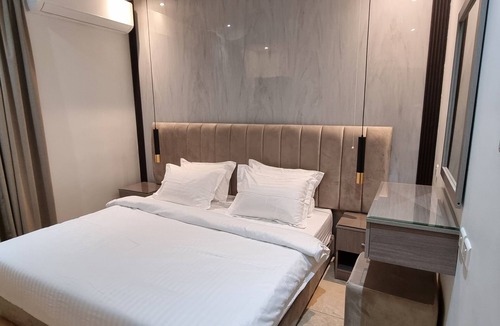 Riyadh Hotel | مارين سويت السويدي للشقق المخدومة - Marin suite Al-suidi serviced apartments