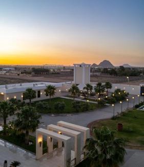 Ha'il Province Resort | منتجع شهاريز