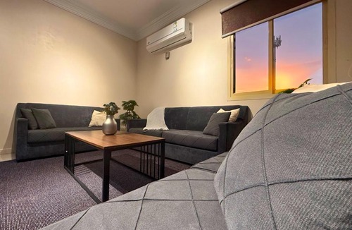Khamis Mushait Apartment | همسات الضيافة للشقق المخدومة - Hamsat Aldyafa Serviced Apartments