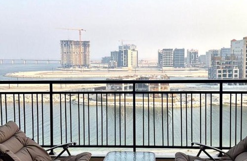 Al Khobar Apartment | 2BR sea view75TV Self Check in Cinem