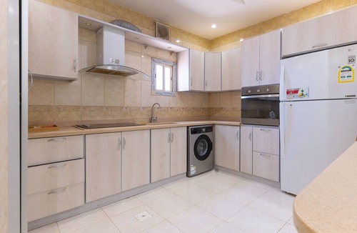 Jeddah Apartment | 3-BR apart. in Al Marwa/10 Mins away from Airport