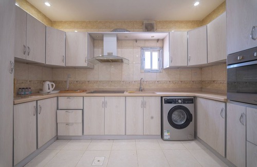 Jeddah Apartment | 3-BR apart. in Al Marwa/10 Mins away from Airport