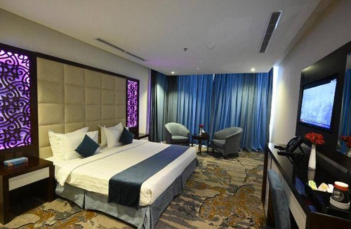 Al-Hamra'a Hotel | 40 m² Hotel ∙ 127 guests