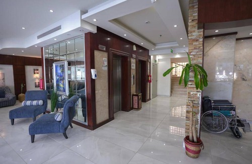 Al Faisaliyah Hotel | 50 m² Hotel ∙ 10 guests