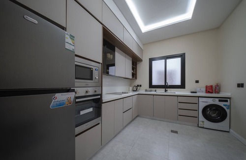 Al-Hamra'a Apartment | A comfortable 2 bedroom apartment in Al-Hamra