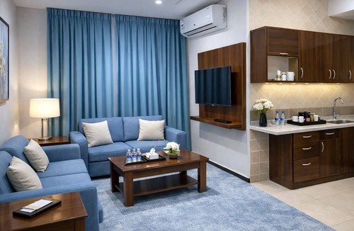 Al Izdihar Apartment | Aizdihar Suites