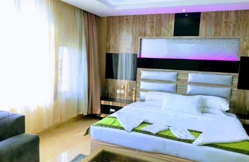 Jeddah Hotel | Al- Reef Hotel