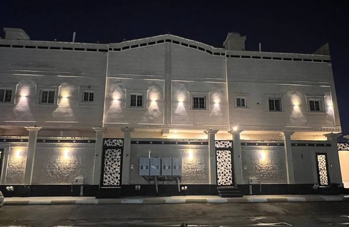 As Salamah Apartment | Al Salam Spacious Bedroom j7