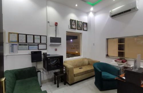 Jeddah Hotel | AL Tamayoz Al Raqi - Altayser branch