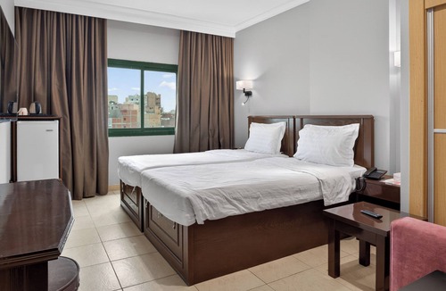 60th Street Hotel | Al Thill Hotel
