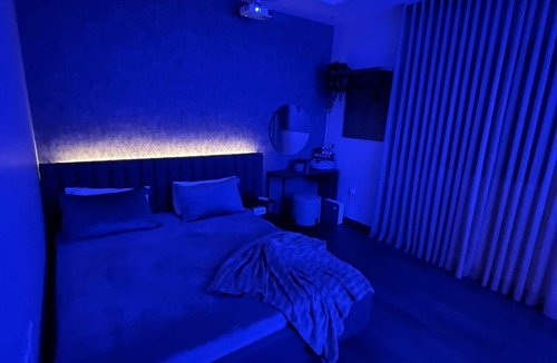 King Abdul Aziz Road Apartment | apartment located in areas close to services -supermarkets،cafes،restaurants،sea