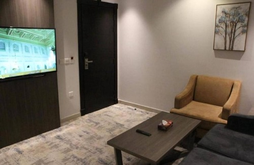 Al-Hamra'a Hotel | Asal Al Rimal Hotel For Hotel Service