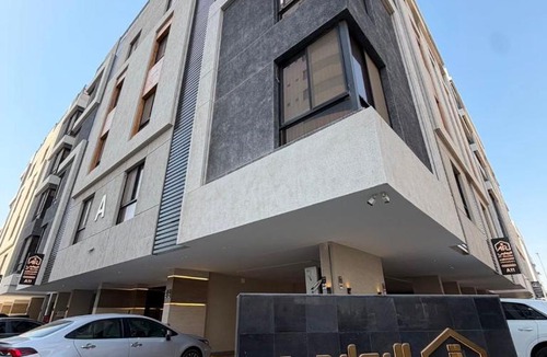 Al Faisaliyah Apartment | Aura House