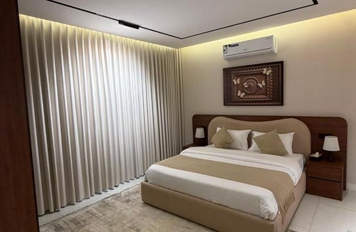 Al Faisaliyah Apartment | Aura House