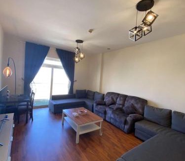 Bay La Sun Apartment | B city view