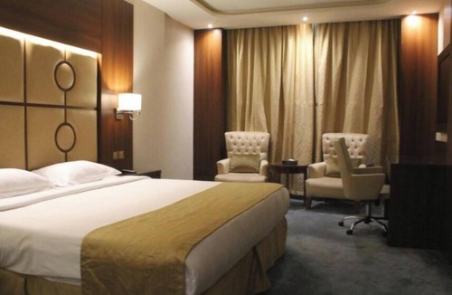 Al-Hamra'a Hotel | Belvilla Jeddah Harbour Vivid Plaza Stay