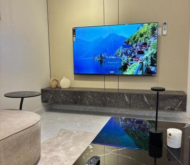 Al Aqrabiyah Apartment | Bloom Home