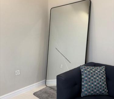 Al Kura Apartment | Bright & Calm Apartment