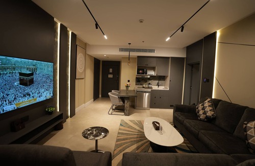 Qurish Street Apartment | Casablanca Elite
