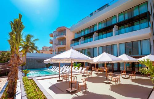 Durrat Al-Arous Resort | CoConut Beach For family