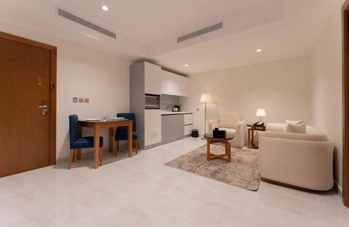 Yanbu Al Sinaiyah Hotel | Corp Yanbu Hotel B1