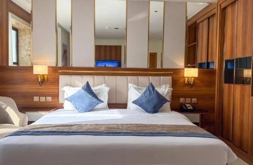 Yanbu Al Sinaiyah Hotel | Corp Yanbu Hotel B2
