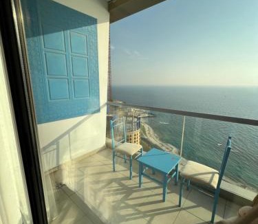 Ash Shati Apartment | Damac Tower Apartments جناح في برج داماك