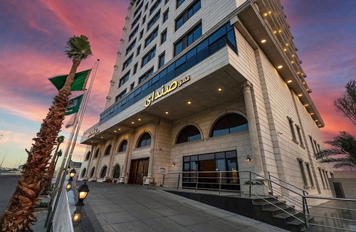 Jeddah House | Deluxe King Vibes | Stylish Stay in Jeddah