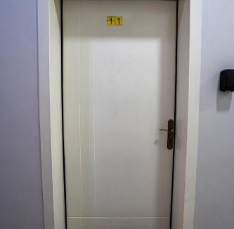Dammam Apartment | Elegant Studio H11