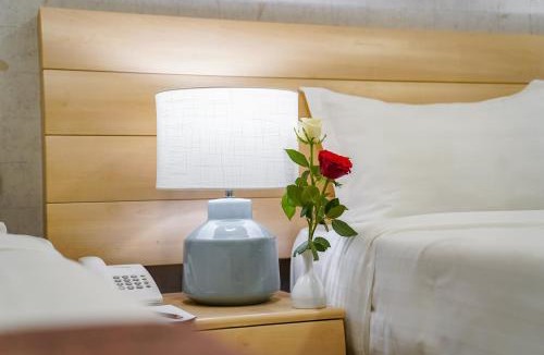 Al Aziziyah Hotel | Emaar Al Noor