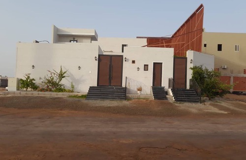 Al Kura Ski Chalet | Fabulous 3-bedroom chalet with swimming pools in vibrant Jeddah