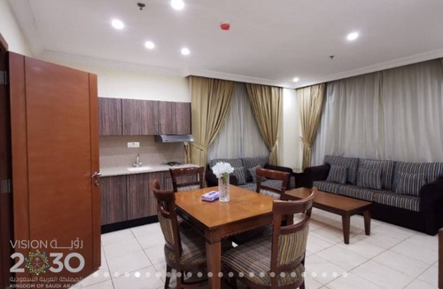 Qurish Street Apartment | Fully Furnished 3 Rooms Serviced Apartment FOR RENT Sari St / UNIT 4