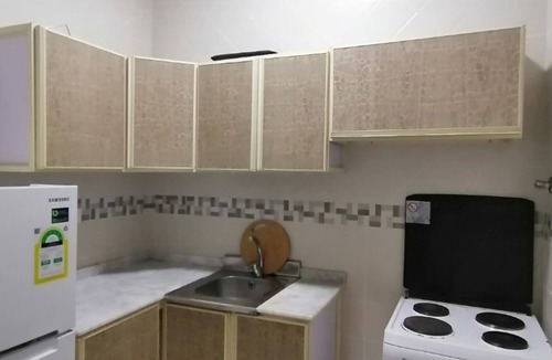 Jeddah House | Fully Furnished Apt FOR RENT 2BHK Tahliya /unit 1