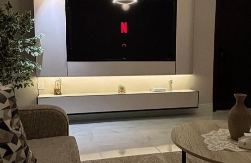 Al Kura Apartment | glamour apartment
