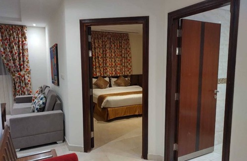 Hera Street Hotel | Golden New Heraa