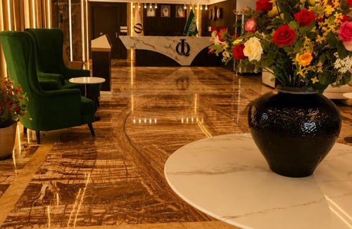 Al-Hamra'a Hotel | IQ Hotel alhamra فندق اي كيو الحمراء