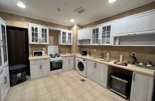 Ash Shati Apartment | Luxurious Apartment Sea View شقة فارهة على البحر