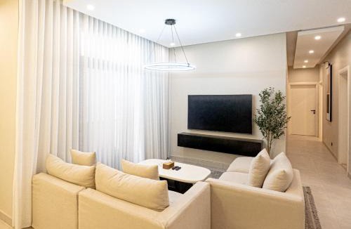 Al Kura Apartment | Mabaat - Obhur - 4BR - 633